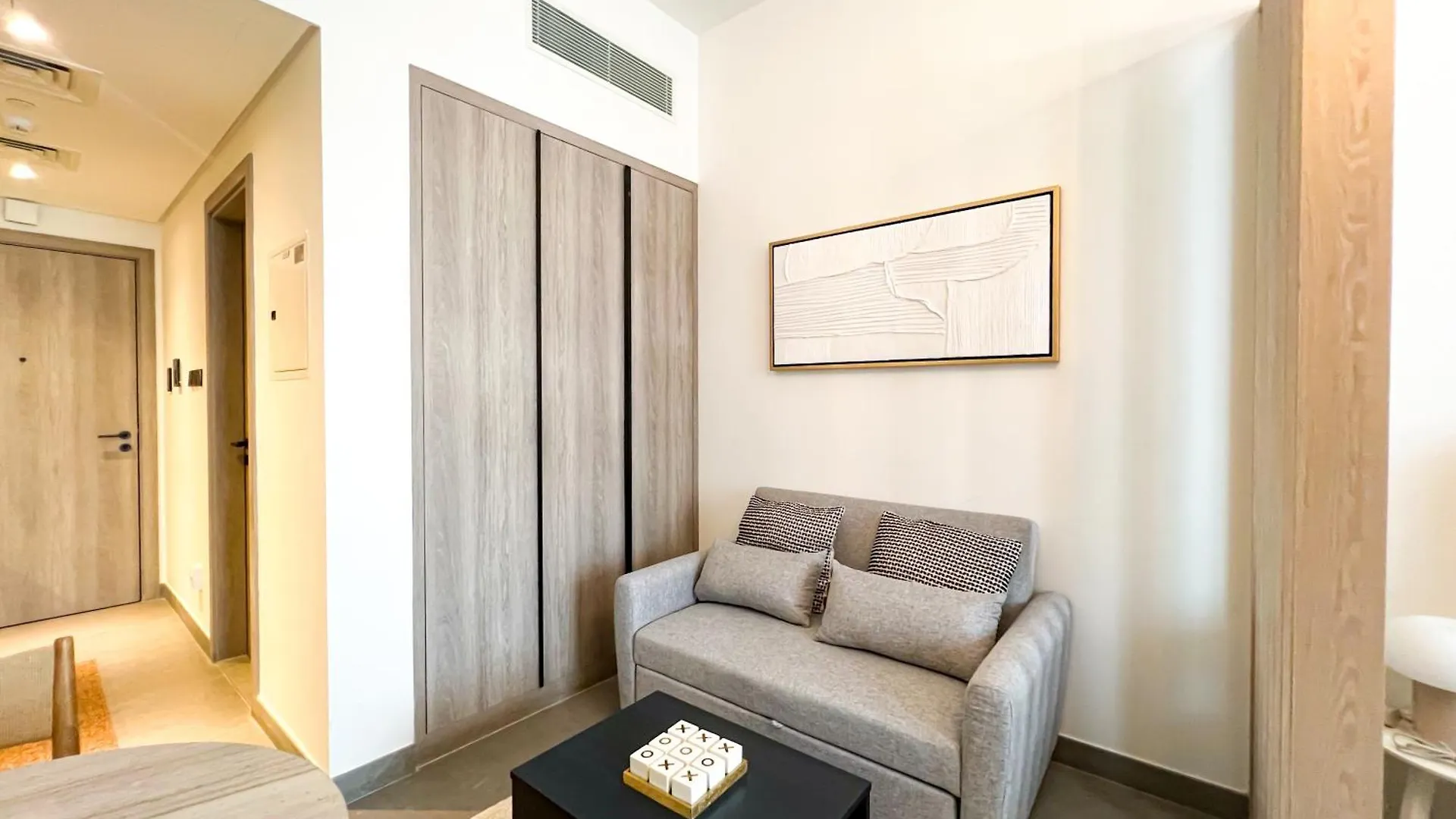 Apartment Modern Studio In Jvc - Pool, Gym & Bbq Access Dubai