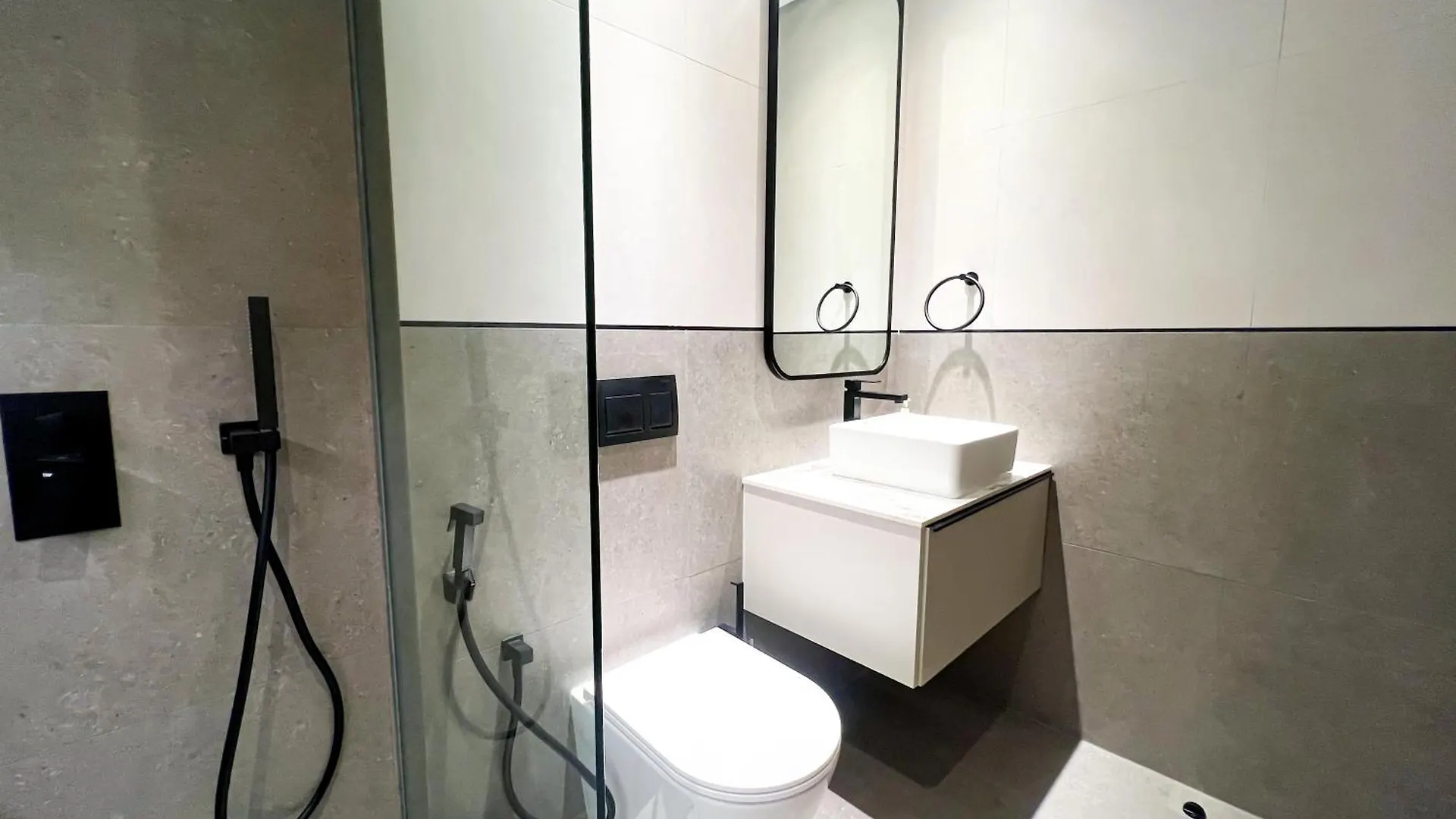 Modern Studio In Jvc - Pool, Gym & Bbq Access Dubaj 0*,